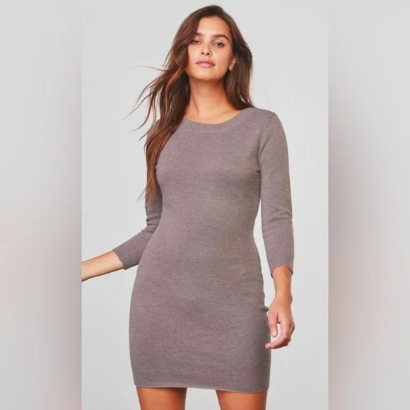 chloe knitted dress Chloe Knitted Dress in Black Black / FR 38 / M
